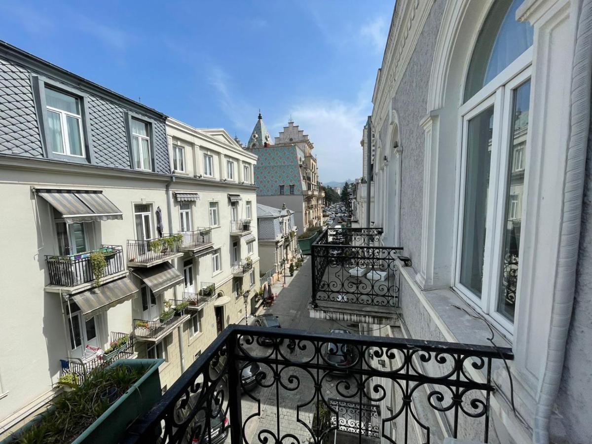 Центр Города Батуми Apartment Rustaveli 13 외부 사진