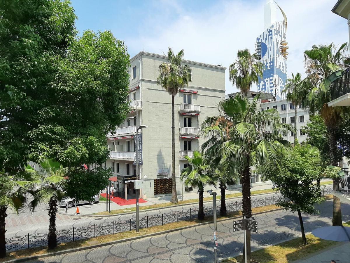 Центр Города Батуми Apartment Rustaveli 13 외부 사진